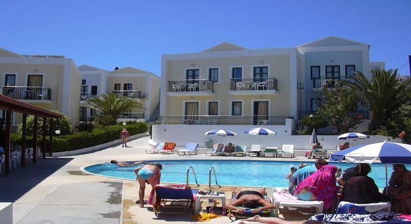 Camari Garden Hotel Apartments Gerani  Exterior photo