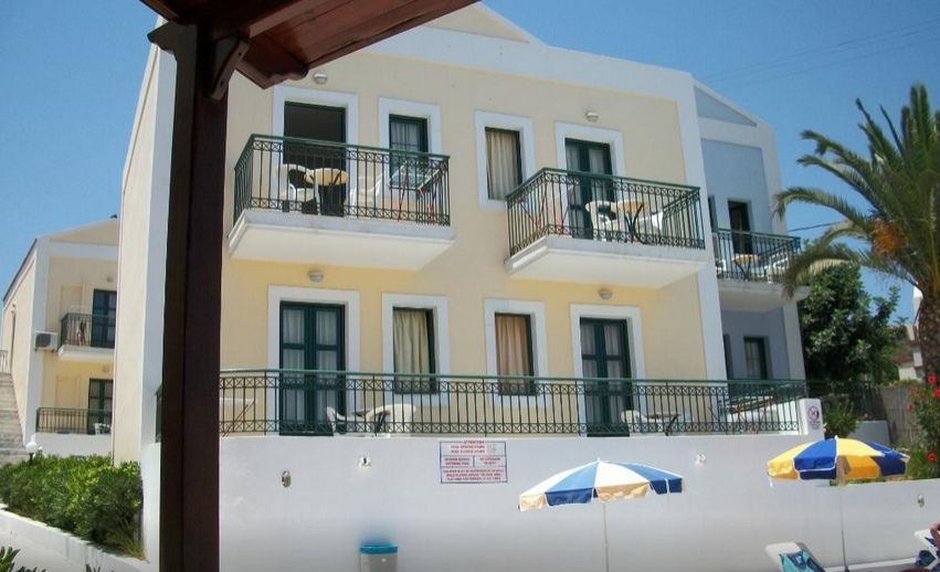 Camari Garden Hotel Apartments Gerani  Exterior photo