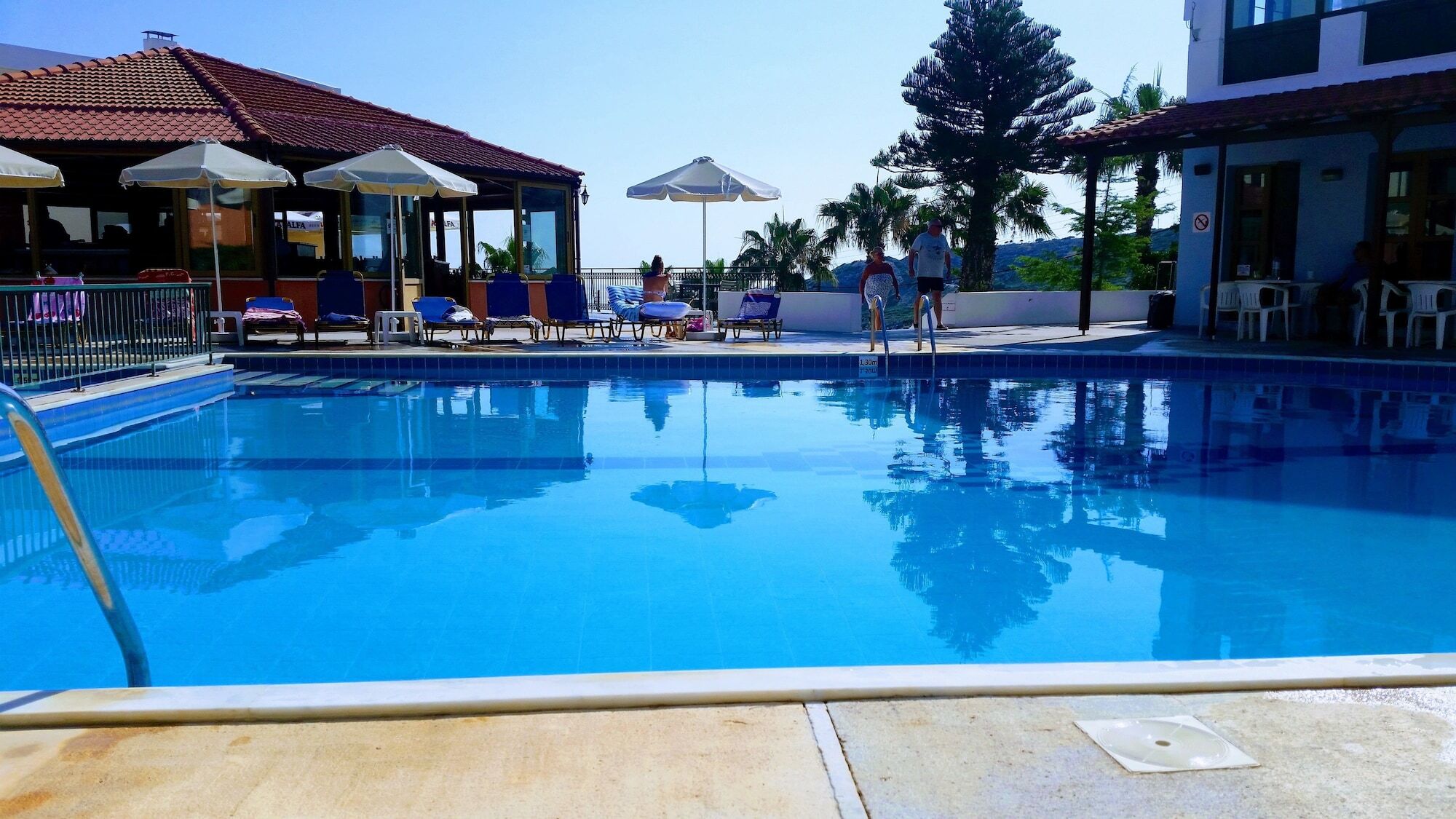 Camari Garden Hotel Apartments Gerani  Exterior photo